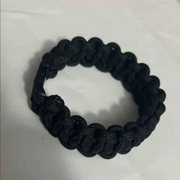 Handmade Black Paracord Bracelet | Pick Your Size - Picture 4 of 4